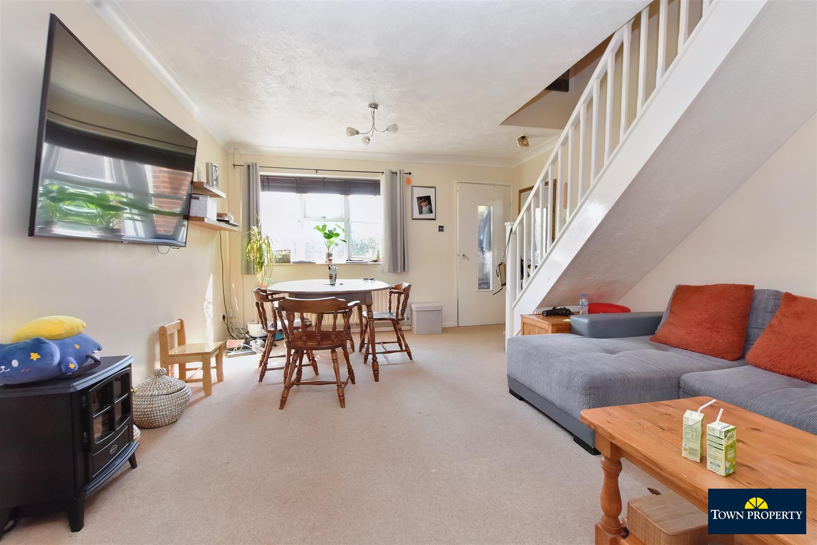 Property Details for Blakes Way Eastbourne BN23 6EN Town Property